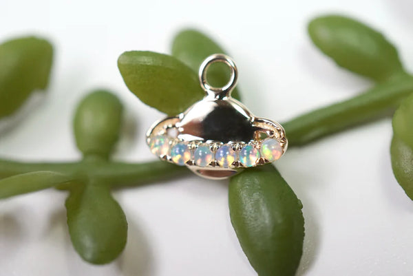 MODERN MOOD CALYPSO CHARM - CABOCHON GEMSTONE RING