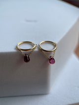 PUPIL HALL  RHODOLITE GARNET BRIOLETTE CHAINED SEAM RING NEW