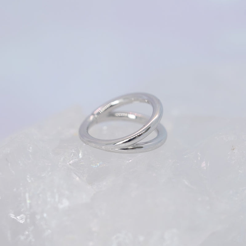 BVLA Illusion Ring (Seam Ring) - Orientation: Helix Piercing