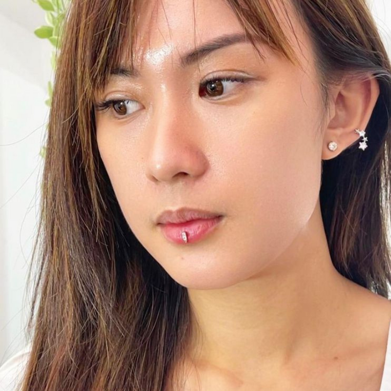 White gold 2025 lip ring