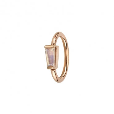 BVLA Ring with Tapered Baguette Bar