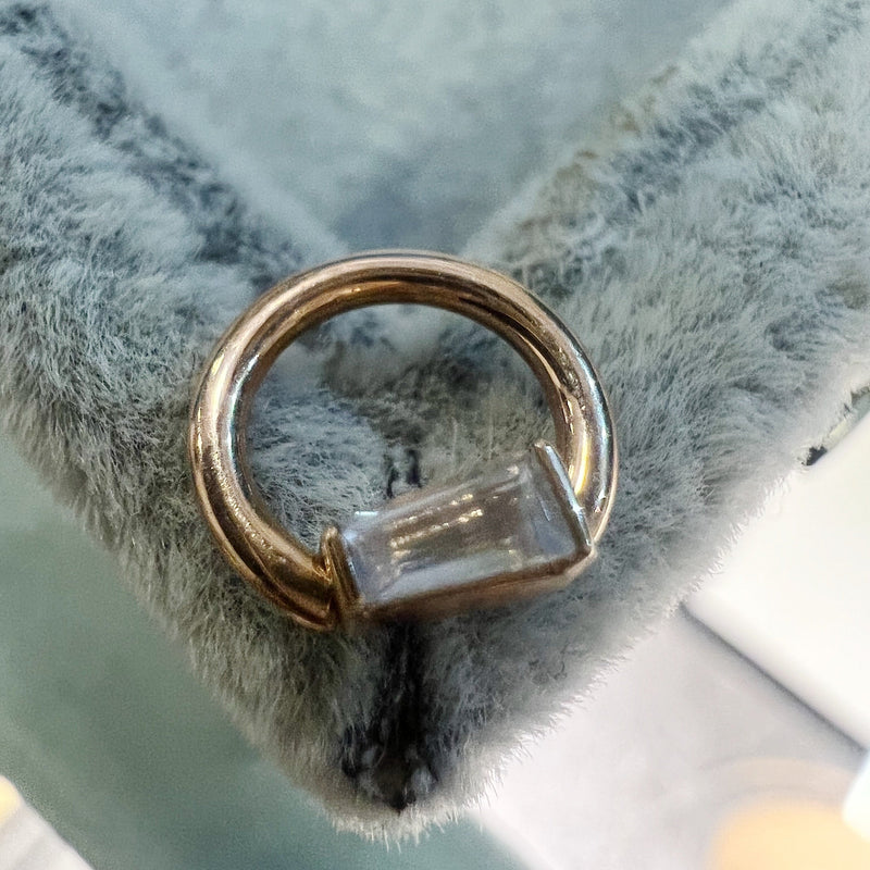 BVLA Ring with Tapered Baguette Bar