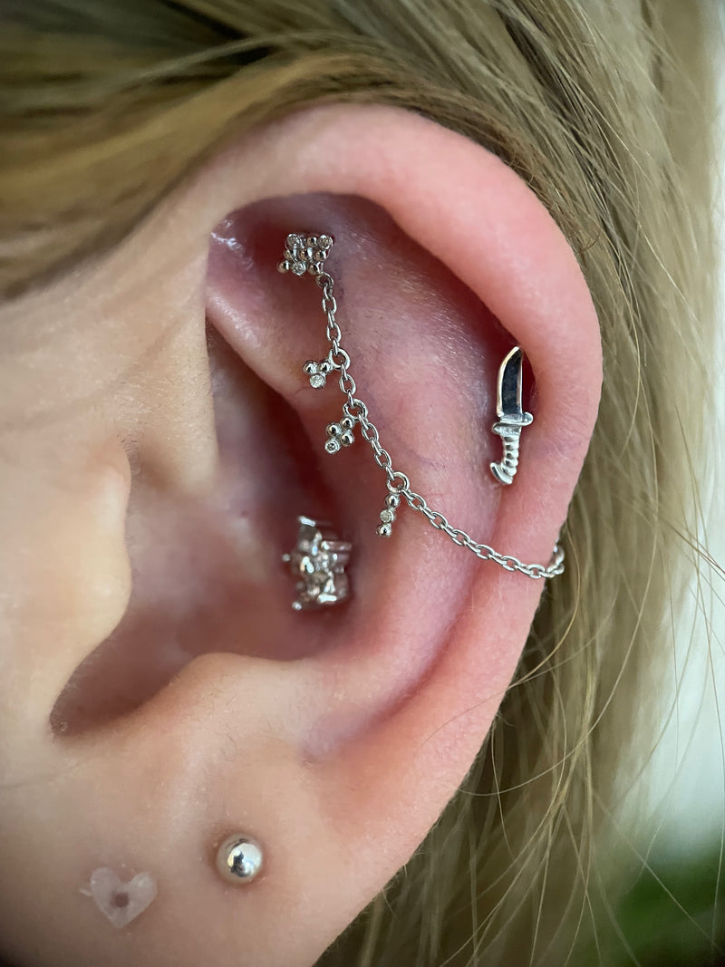 Downsizing 2025 helix piercing